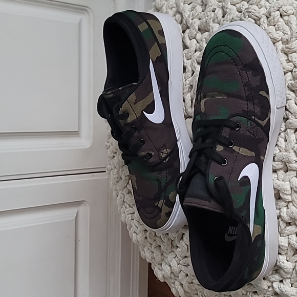 New Nike Zoom Air Stefan Janoski SB Camo - Picture 3 of 8